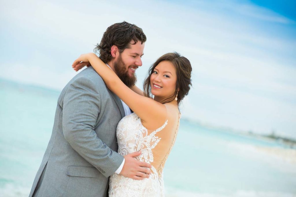 6-WEDDINGS-Testimonials-010-Andi-Hinojosa-6460